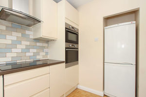 Photo 7- click for photo gallery